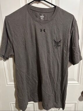 Under Armour Men's Charcoal Short Sleeve Performance Tee with Subtle Emblem